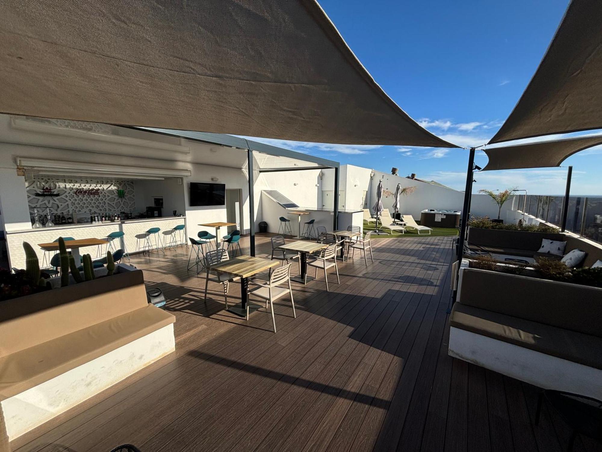 Daos Suites & Terrace Marbella Kültér fotó